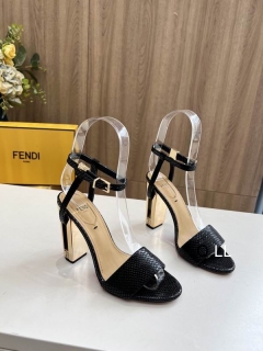2023.8.9 super perfect Fendi women sandals size35-40 031