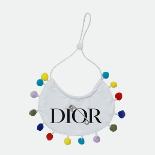 2023.10.27  Dior Pet Drool Wipes 003