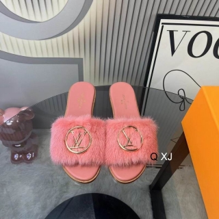 2024.04.28  Super Perfect LV Women Slippers size35-40 542