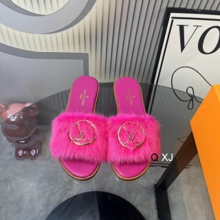 2024.04.28  Super Perfect LV Women Slippers size35-40 541