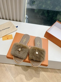 2024.04.28  Super Perfect LV Women Slippers size35-43 558